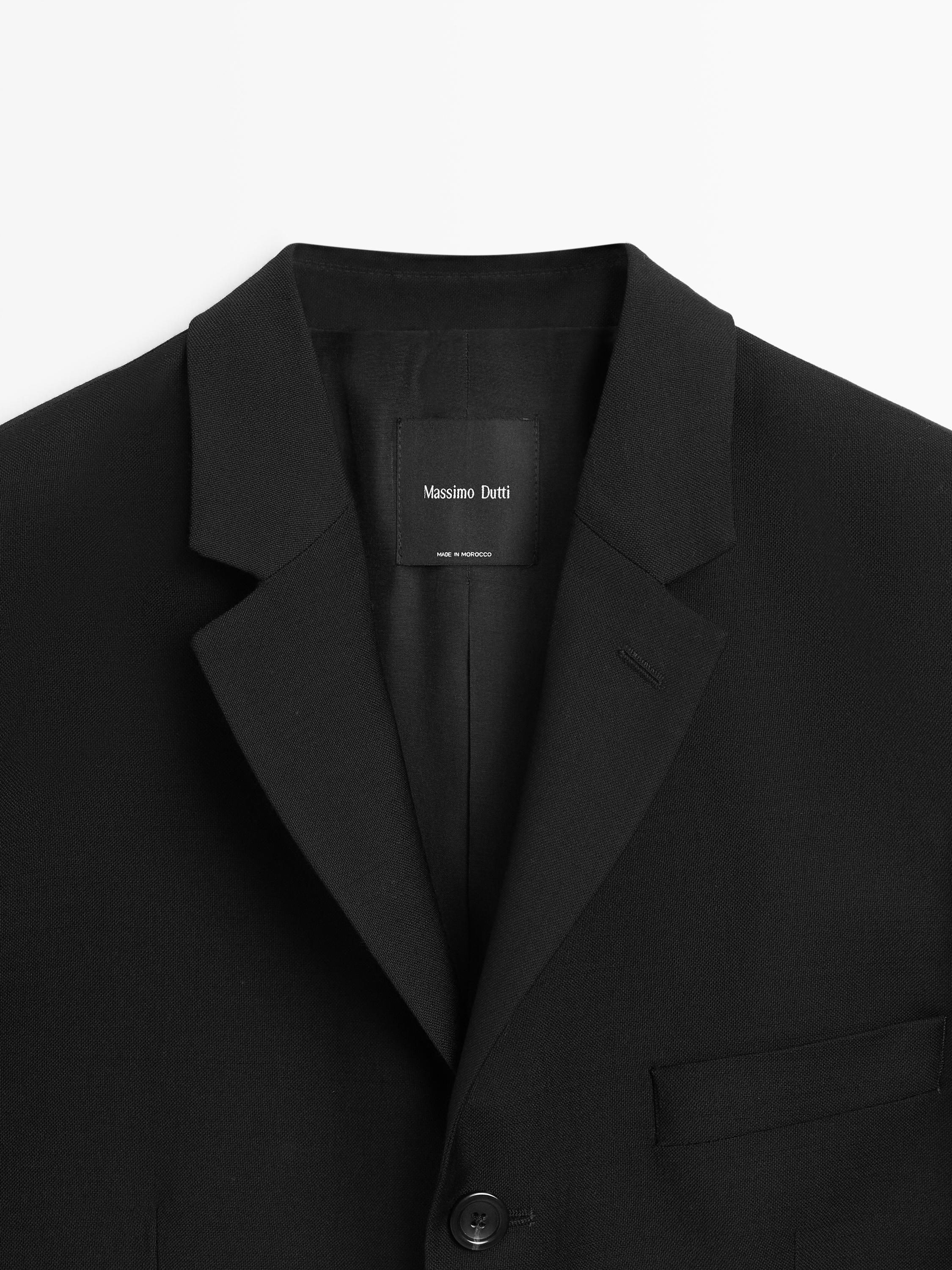 100% wool three-button blazer
